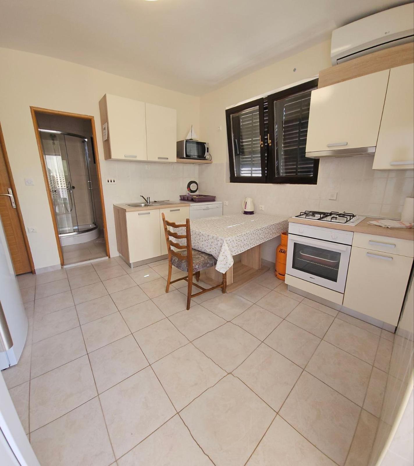 Apartment Lavanda Starigrad Paklenica Exterior foto